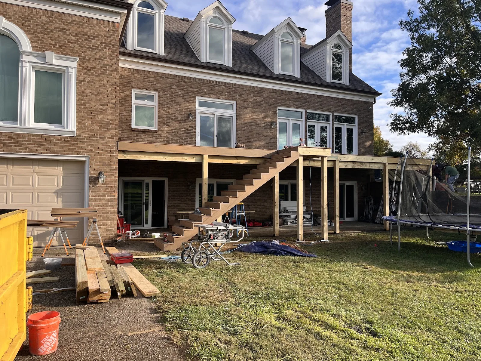 Top rated deck builder in Pewee KY custom composite construction